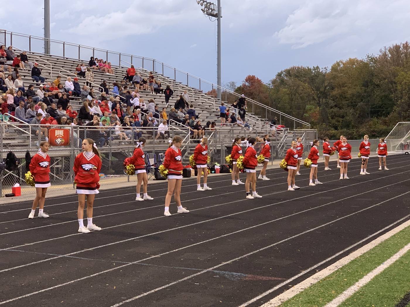 7th Grade Cheer in Action